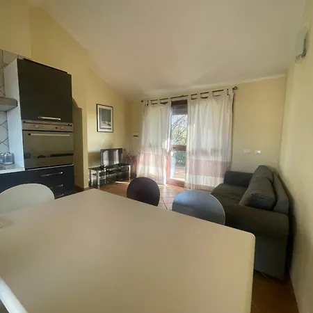 Lägenhet Veranda Sul Mare , I Pini *